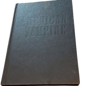 American Vampire-Hard Cover Graphic Novel 2010 DC Comics
